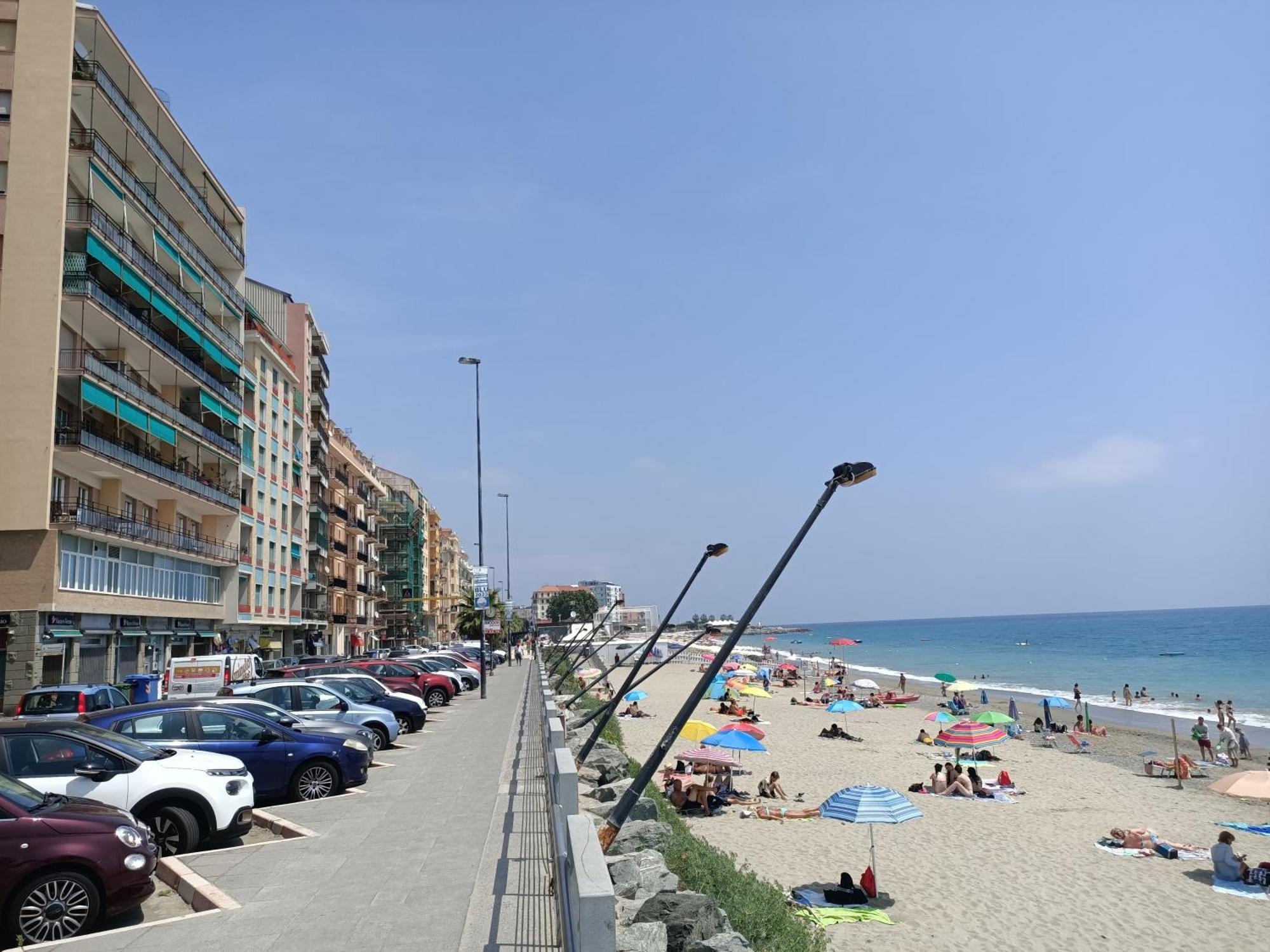 サヴォーナCasa Di Noemi - Seafront With Parkingアパートメント エクステリア 写真